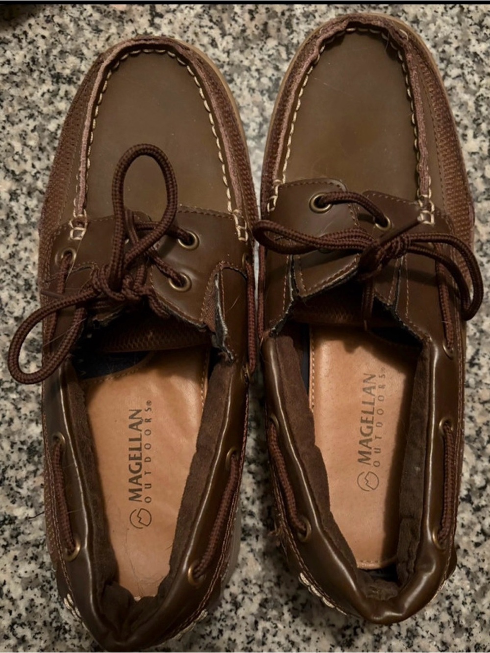 Magellan men’s brown leather boat shoes loafers